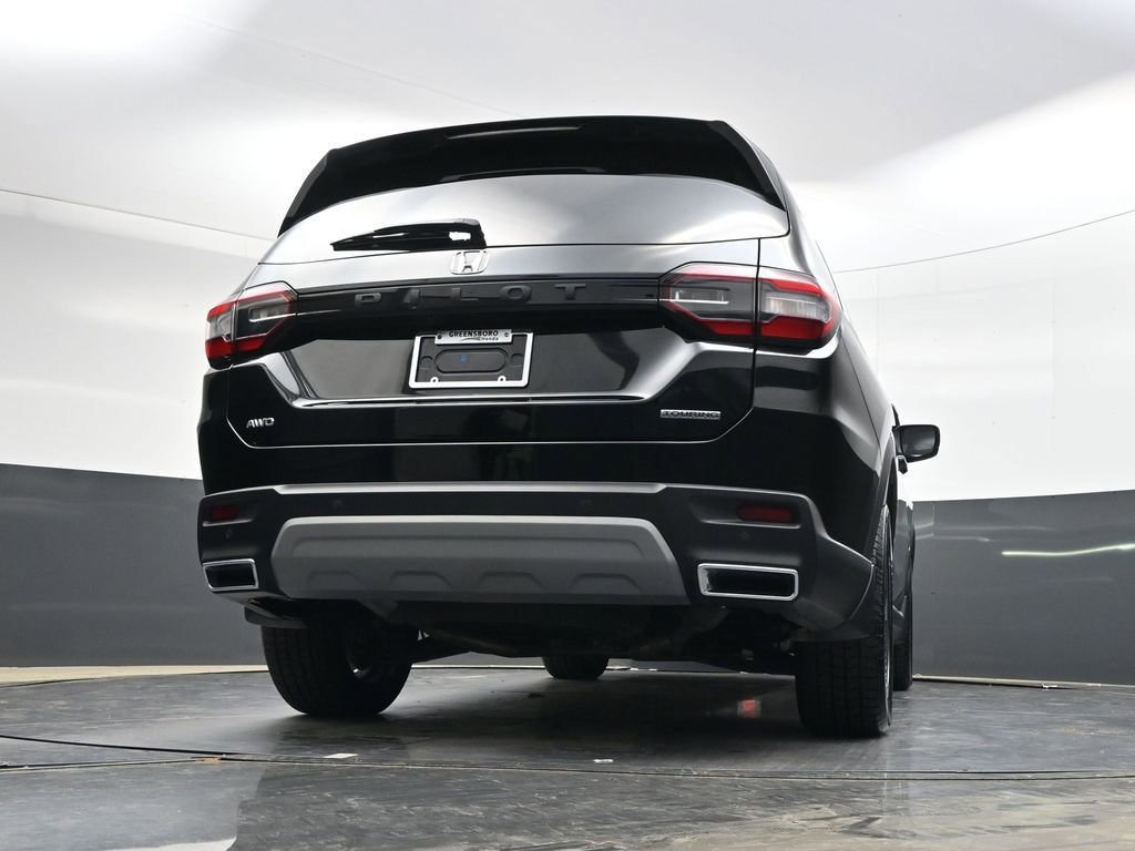 Used 2024 Honda Pilot Touring image 33