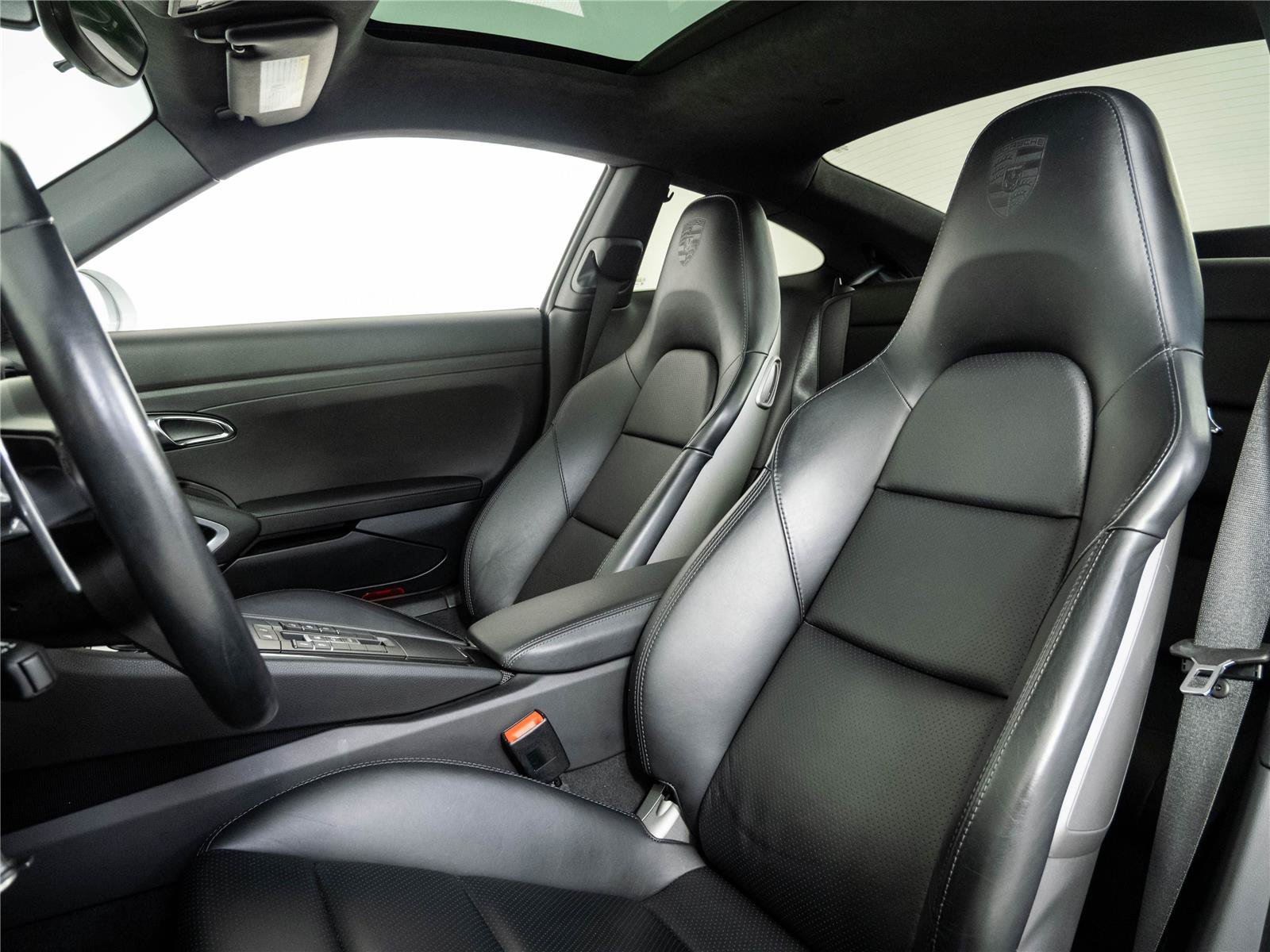 Certified 2017 Porsche 911 Carrera 4S AWD/4WD image 5
