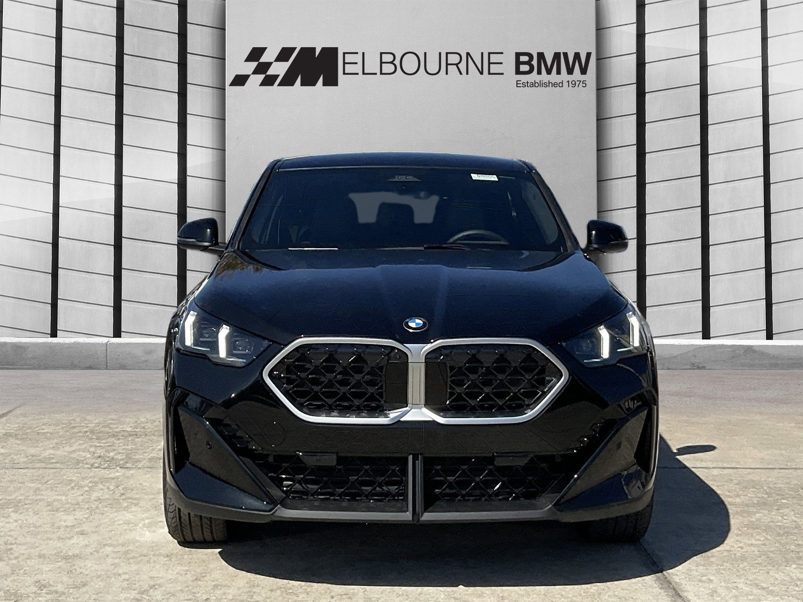 New 2026 BMW X2 xDrive28i w/ Technology Package AWD/4WD image 2
