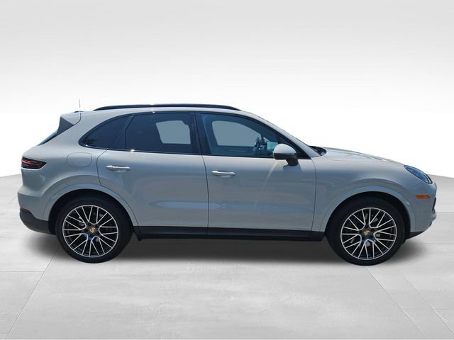 Used 2021 Porsche Cayenne AWD/4WD image 6