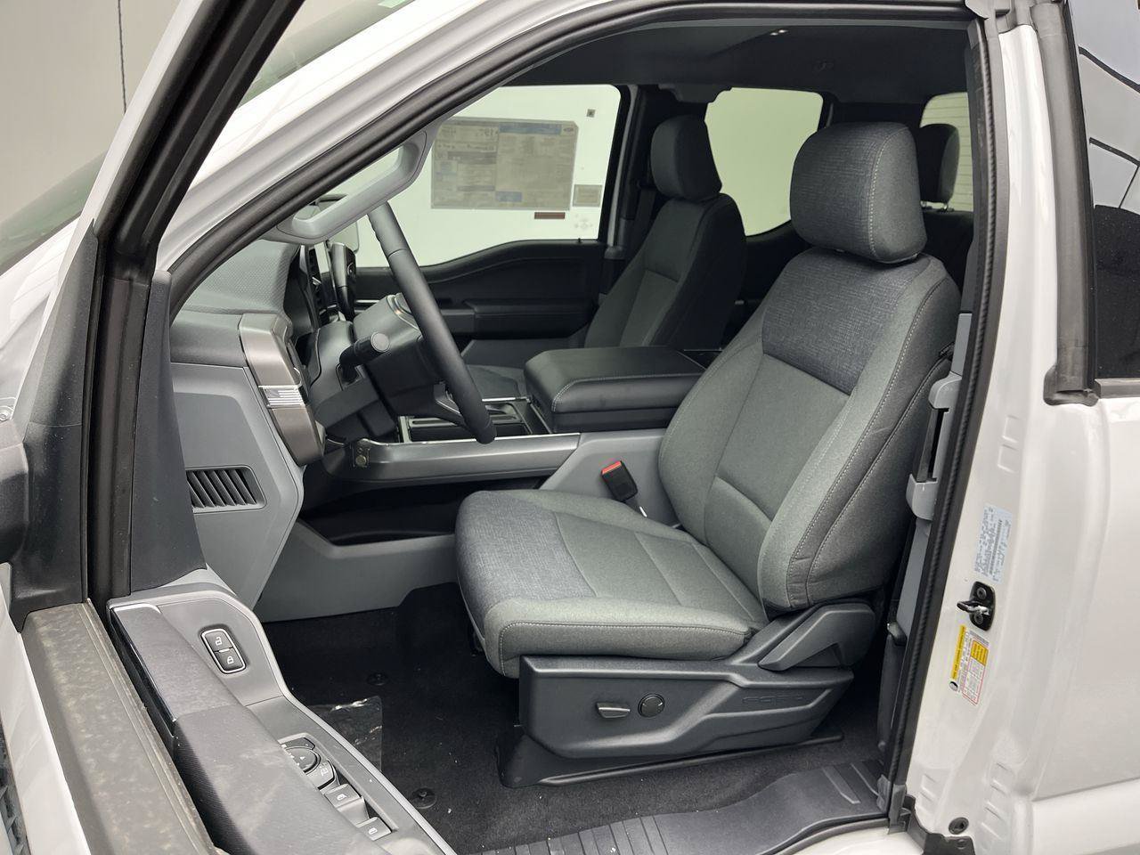 Used 2026 Ford F150 XLT w/ XLT Chrome Appearance Package AWD/4WD image 9