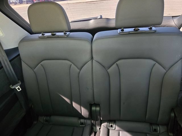 Used 2020 Audi Q7 3.0T Premium AWD/4WD image 13