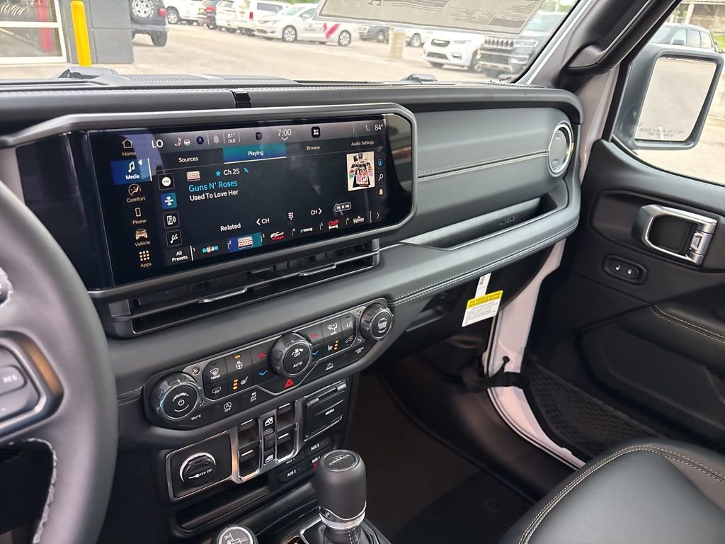 New 2026 Jeep Gladiator Sport AWD/4WD image 29