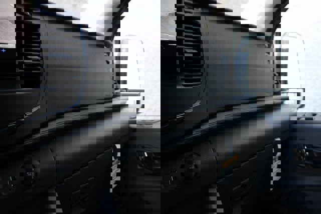 New 2026 Ford Transit 250 148 Medium Roof Extended AWD w/ Load Area Protection Package image 5