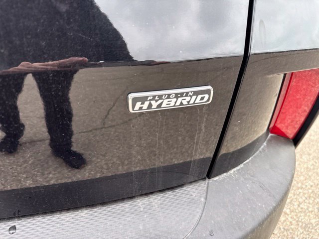 Used 2025 Ford Escape SE FWD image 6