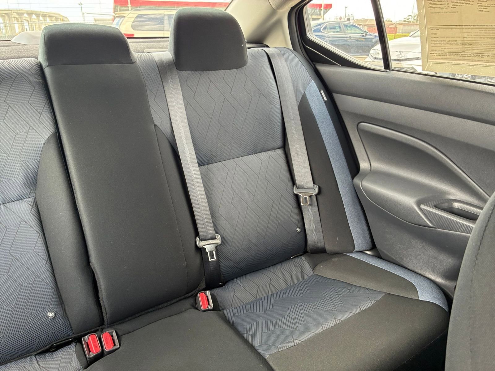 Used 2025 Nissan Versa SV image 30