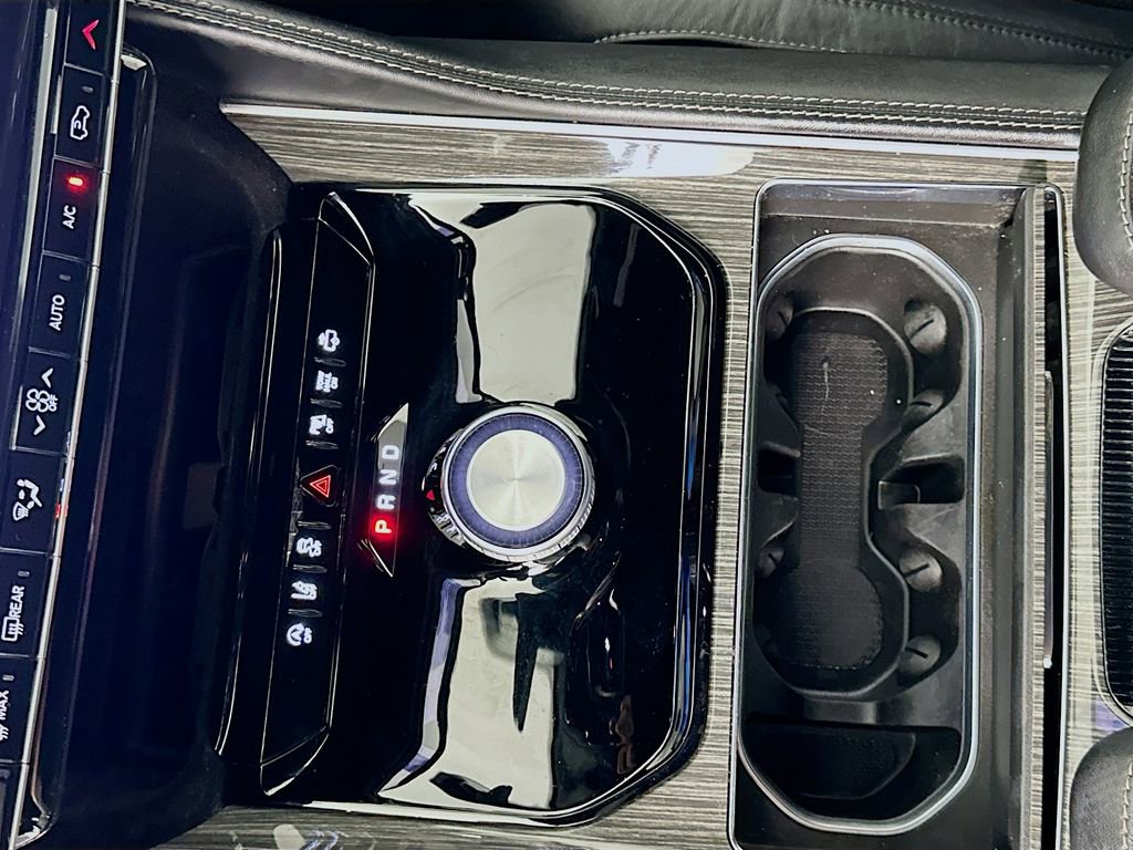 Used 2022 Jeep Wagoneer Series II w/ Premium Group I image 17