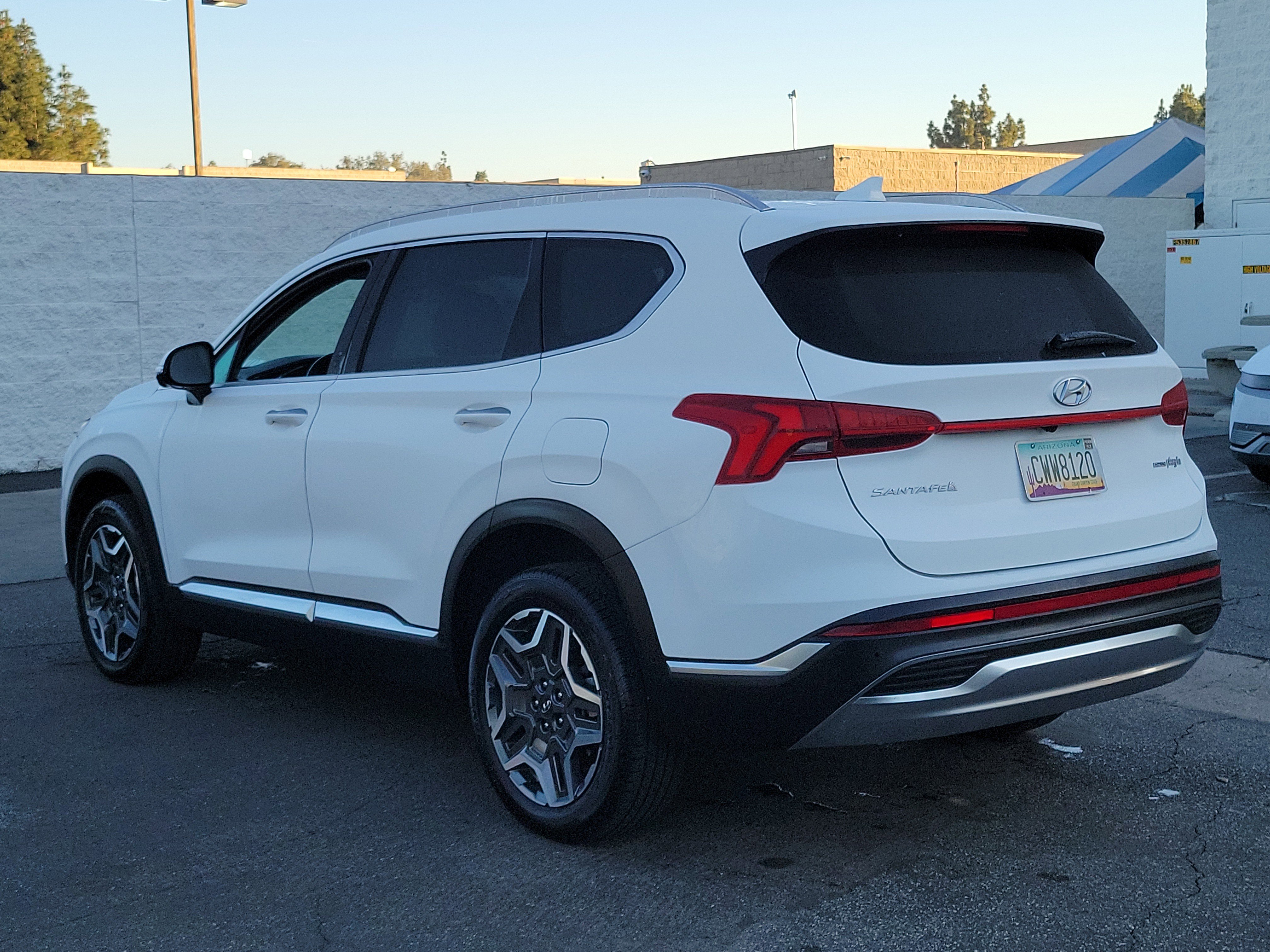 Certified 2023 Hyundai Santa Fe Limited image 28