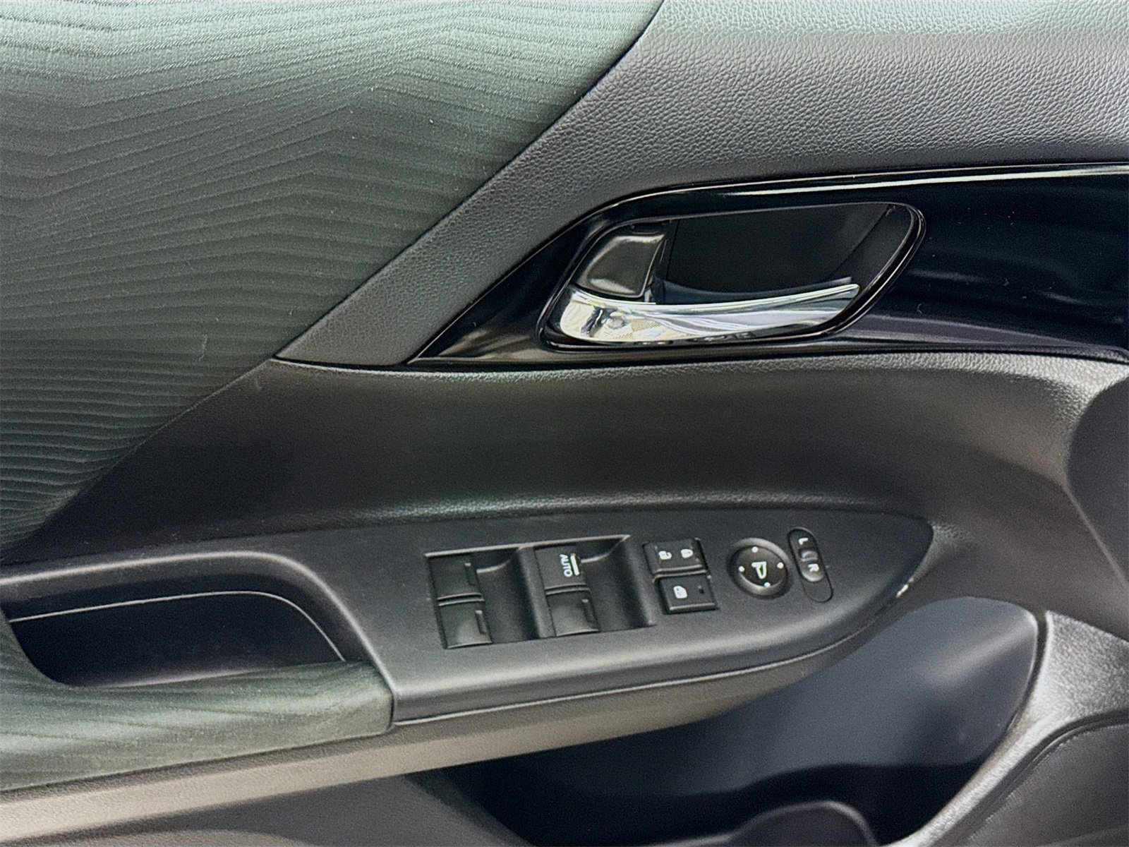 Used 2016 Honda Accord LX image 15