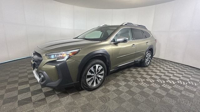 Used 2023 Subaru Outback Touring XT AWD/4WD image 7