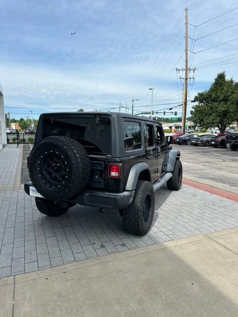 Used 2018 Jeep Wrangler Unlimited Sport S AWD/4WD image 10