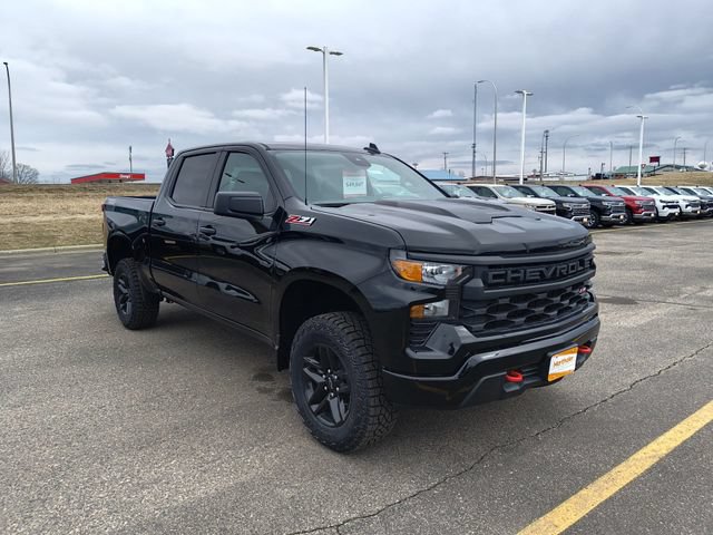 New 2026 Chevrolet Silverado 1500 Custom Trail Boss AWD/4WD image 2