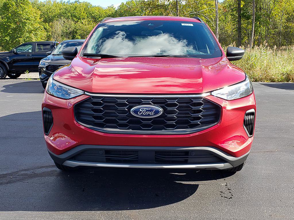 New 2026 Ford Escape ST-Line image 2