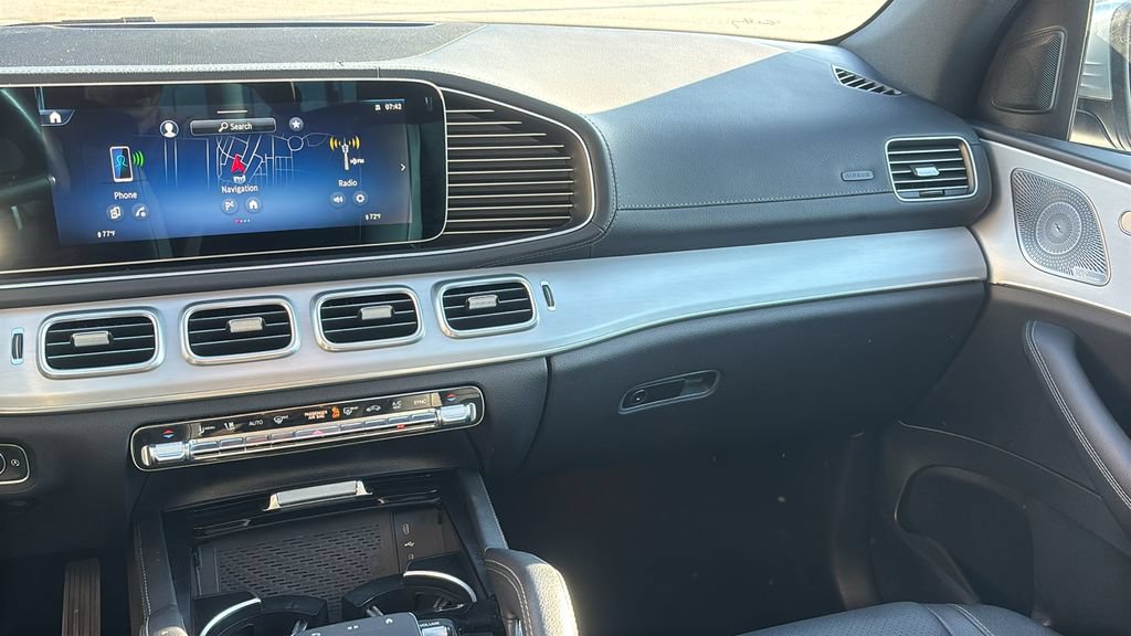 Used 2025 Mercedes-Benz GLS 450 4MATIC image 8
