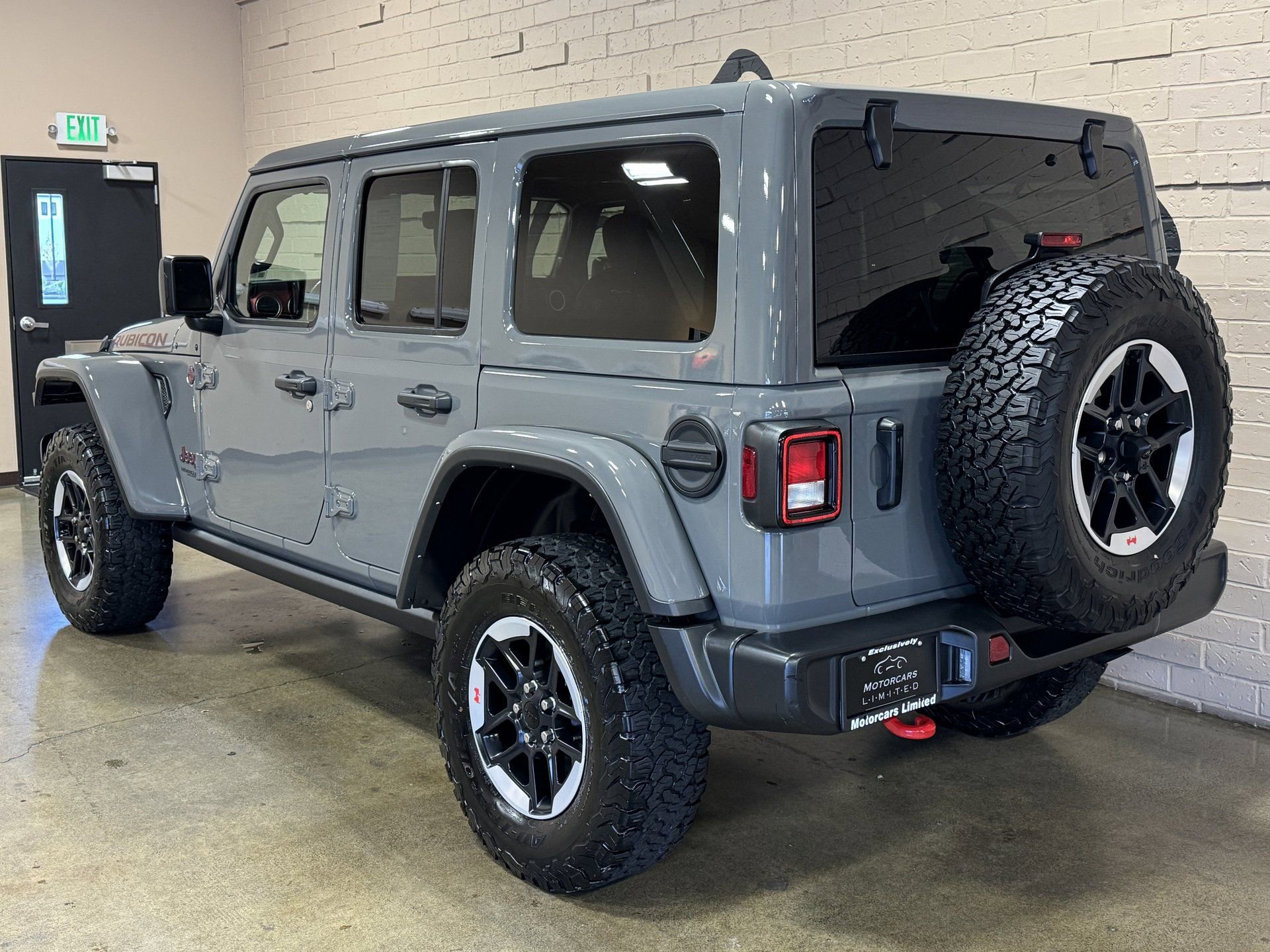 Used 2021 Jeep Wrangler Unlimited Rubicon w/ Uconnect 4C Nav & Sound Group AWD/4WD image 7