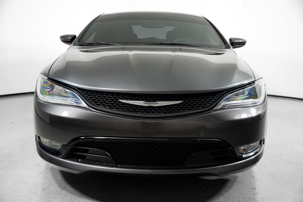 Used 2016 Chrysler 200 S w/ Navigation & Sound Group I FWD image 15