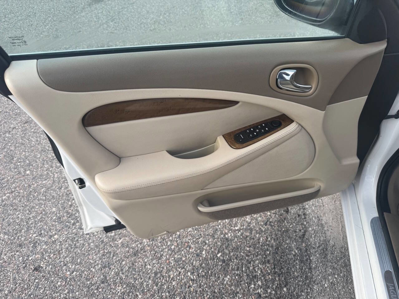 Used 2003 Jaguar S-TYPE 4.2 image 20