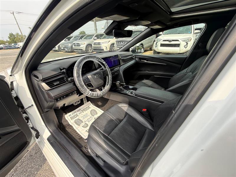 Used 2025 Toyota Camry XSE FWD image 19