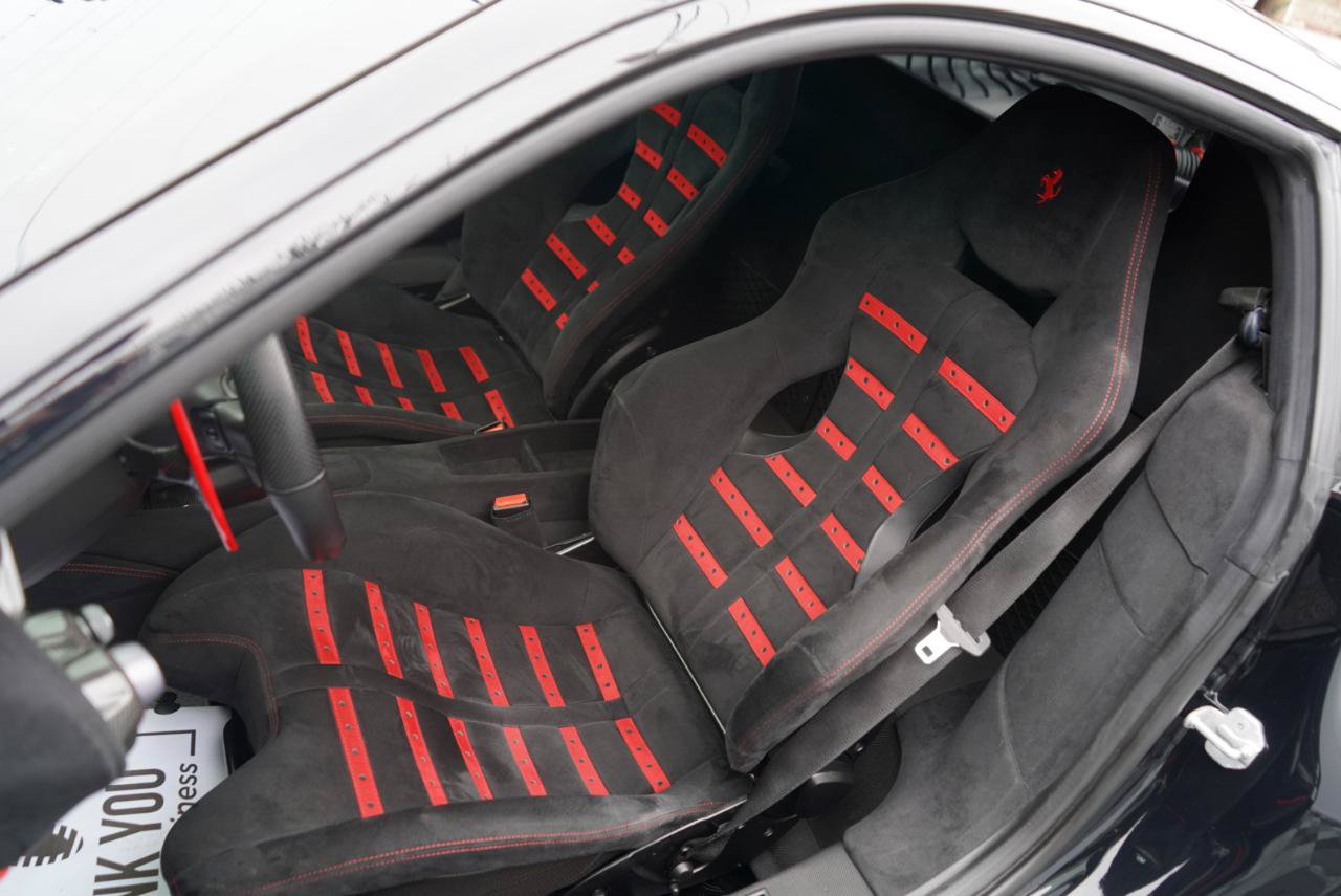 Used 2020 Ferrari 488 Pista Coupe RWD image 18