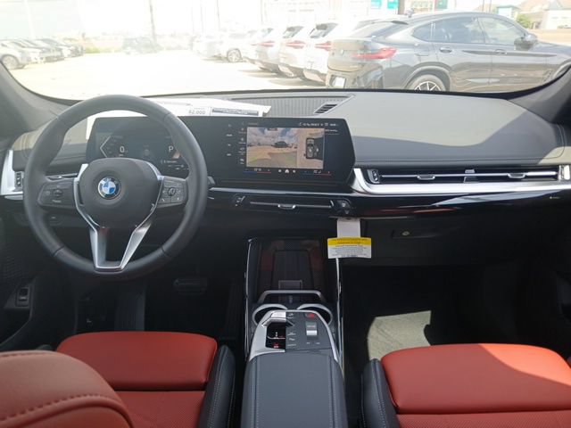 New 2025 BMW X1 xDrive28i w/ Technology Package AWD/4WD image 13