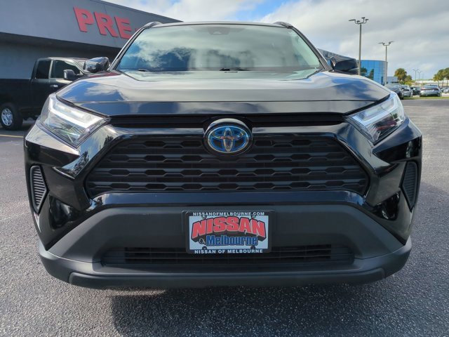 Used 2023 Toyota RAV4 XLE image 9