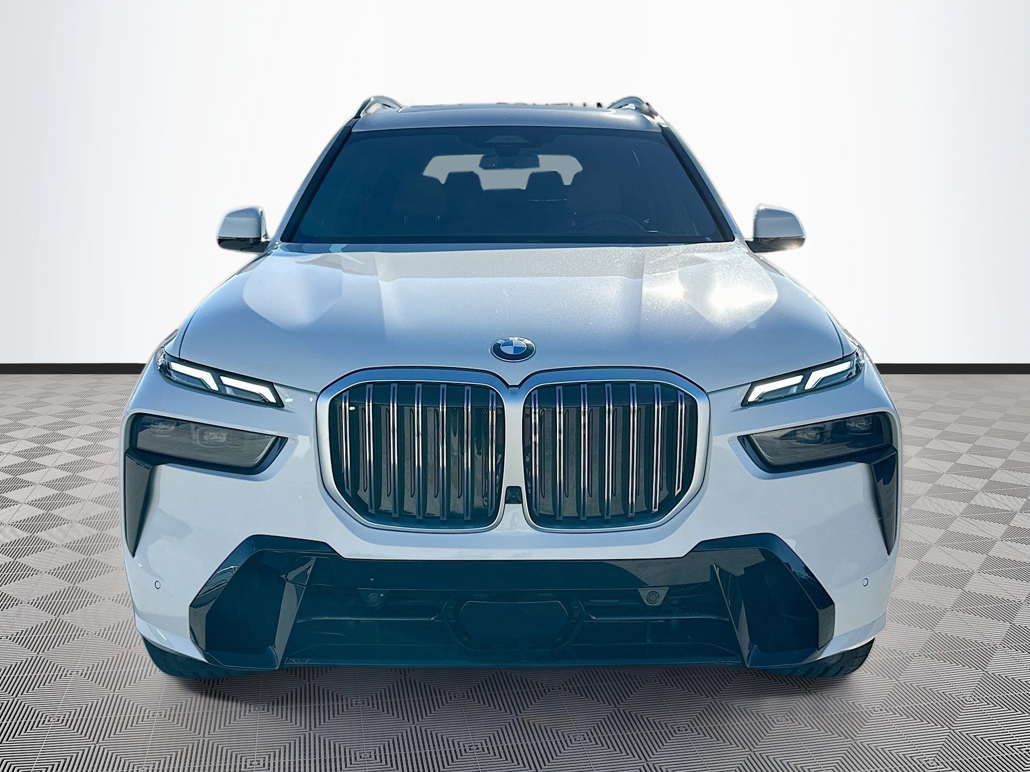 New 2026 BMW X7 xDrive40i w/ M Sport Package image 2
