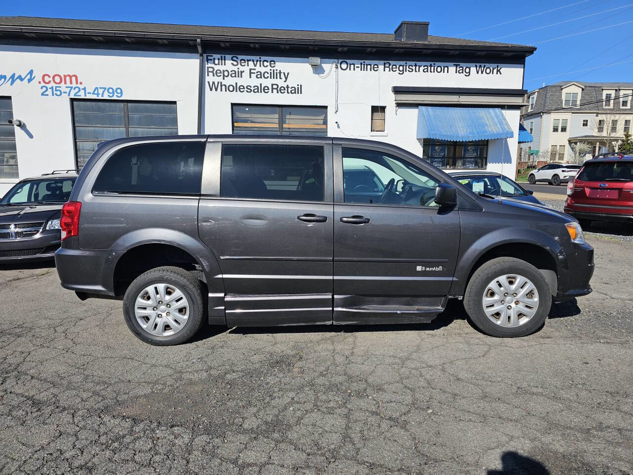 Used 2016 Dodge Grand Caravan SE w/ Quick Order Package 29E SE image 5