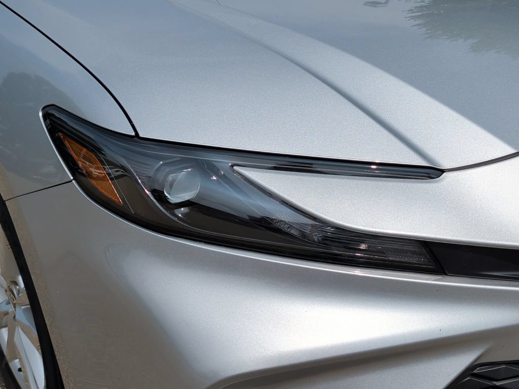 Used 2026 Toyota Camry LE FWD image 42