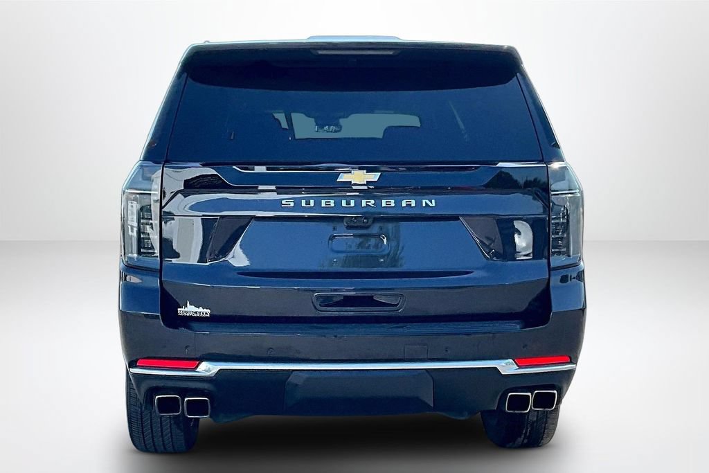 Used 2025 Chevrolet Suburban High Country w/ Sun And Tow Package AWD/4WD image 7