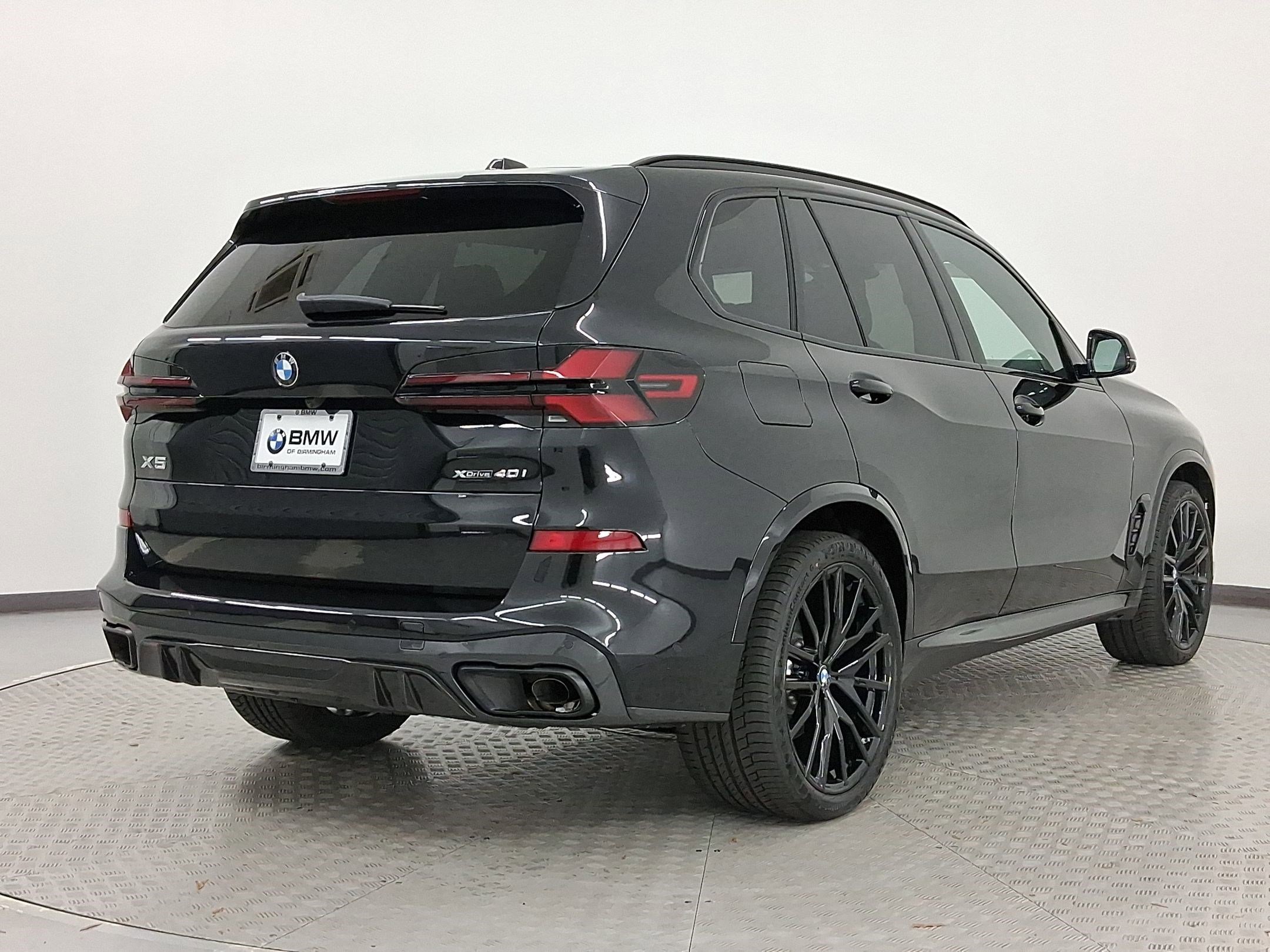 New 2026 BMW X5 xDrive40i w/ Executive Package image 9