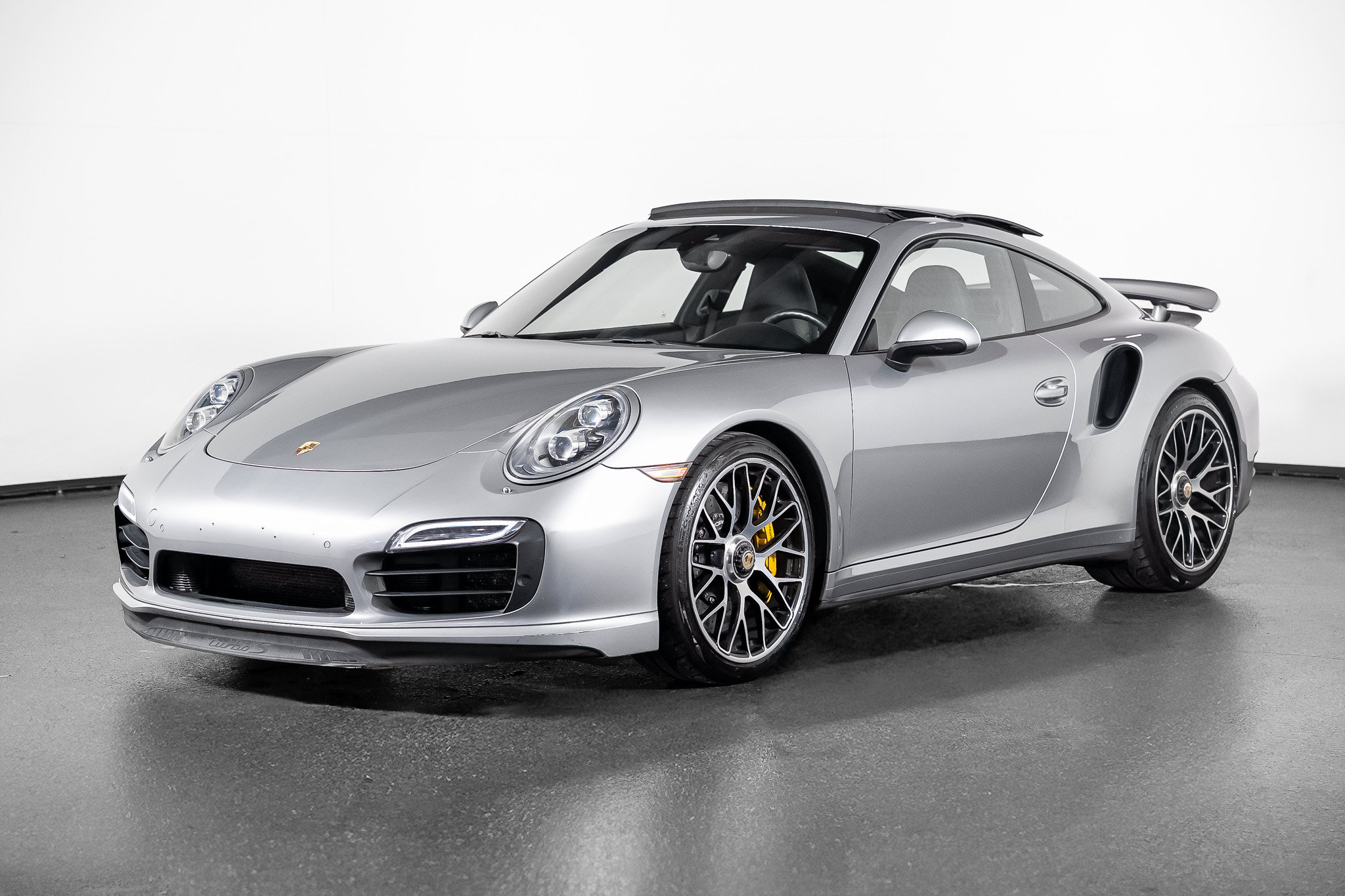Used 2014 Porsche 911 Turbo S AWD/4WD image 12