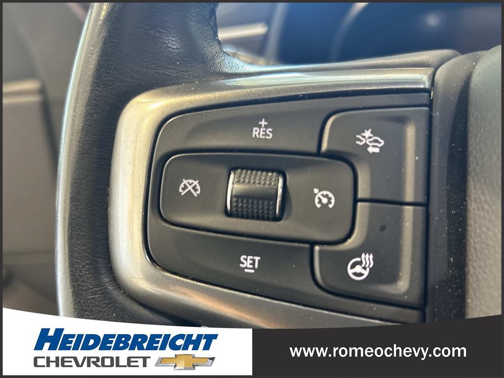 Used 2022 Chevrolet Tahoe LT w/ LT Signature Plus Package AWD/4WD image 21