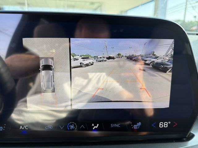 New 2026 Chevrolet Traverse LT w/ Driver Confidence Package FWD image 18
