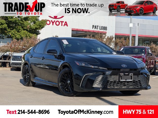 Used 2025 Toyota Camry SE w/ Multimedia Upgrade Package