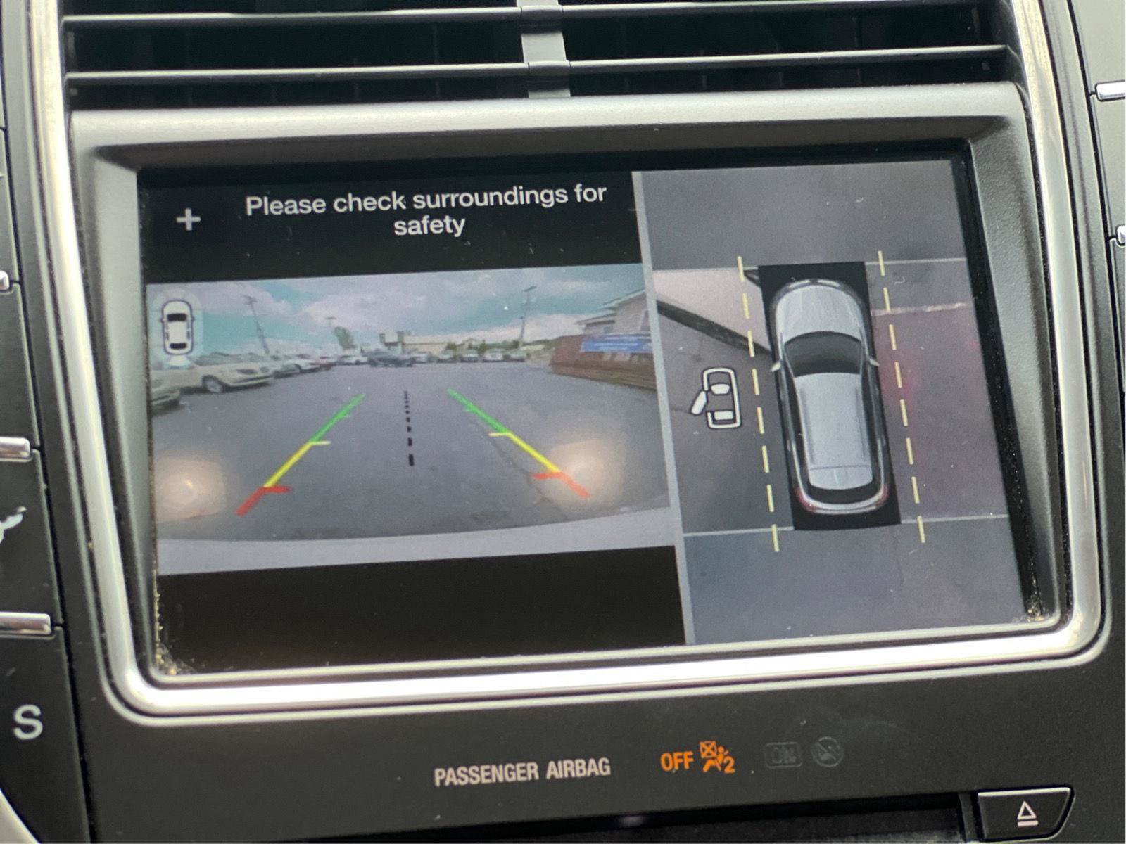 Used 2019 Lincoln Nautilus Reserve FWD image 12