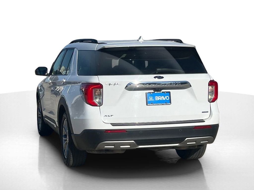 Used 2020 Ford Explorer XLT w/ Equipment Group 202A image 8