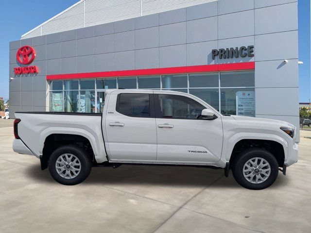 New 2026 Toyota Tacoma SR5 AWD/4WD image 3