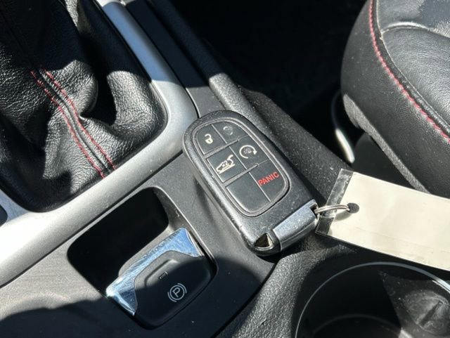 Used 2015 Jeep Cherokee Trailhawk w/ Comfort/Convenience Group image 45