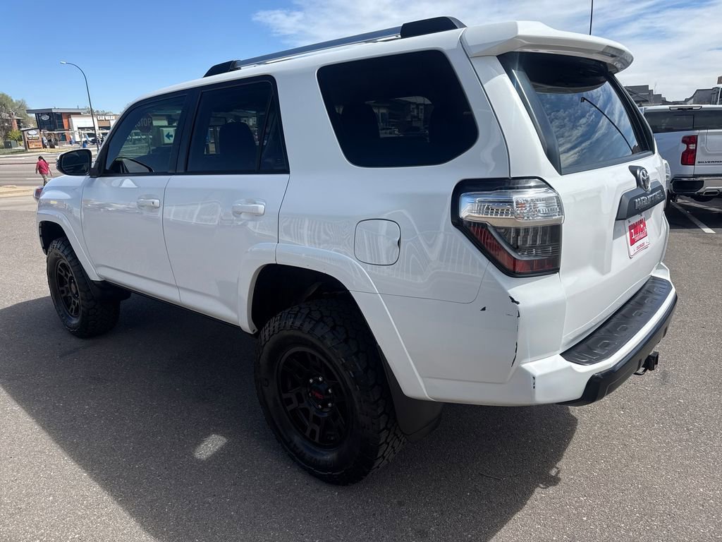 Used 2017 Toyota 4Runner TRD Off-Road Premium image 3