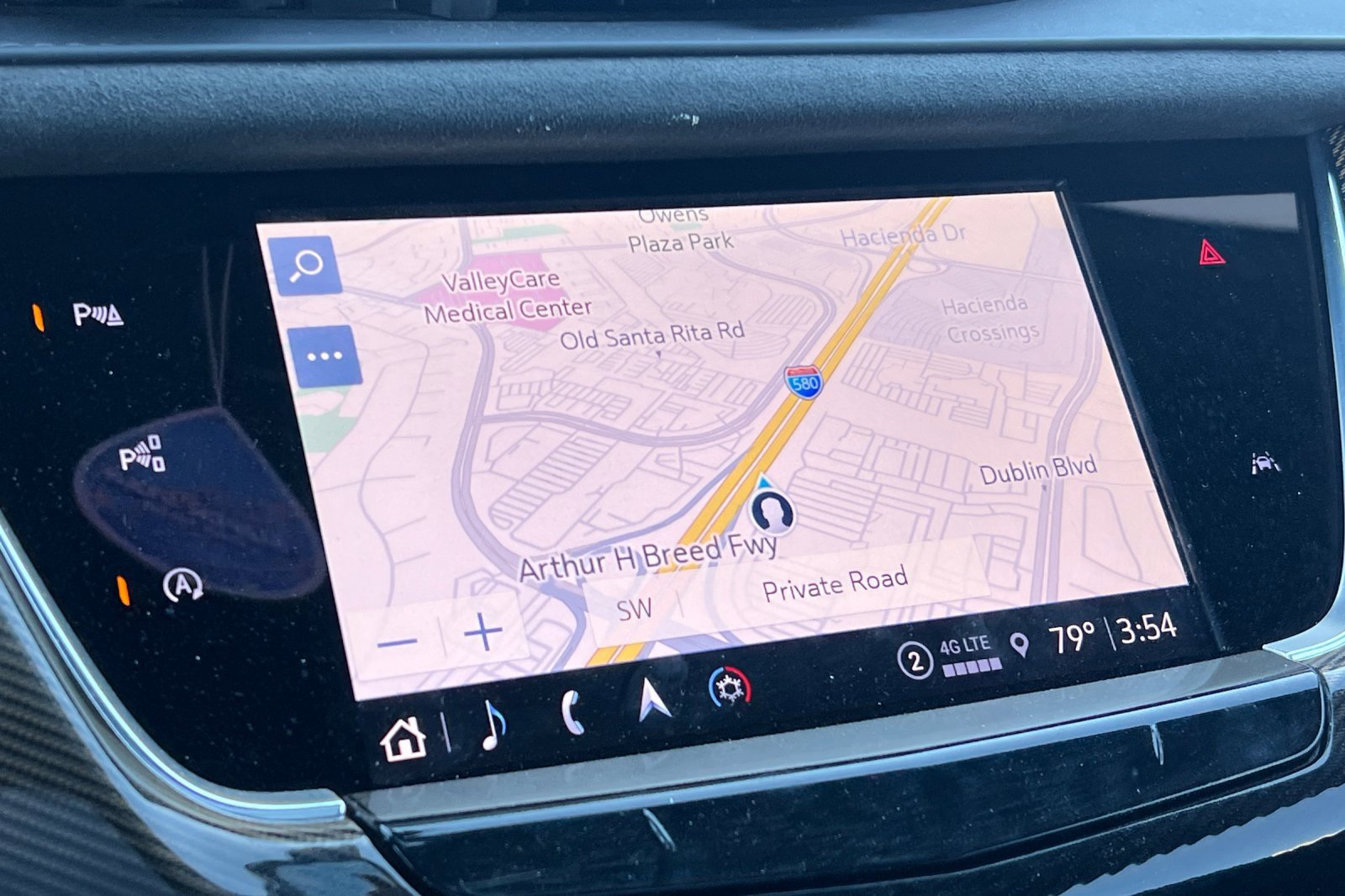 Certified 2024 Cadillac XT6 Sport w/ Platinum Package image 44