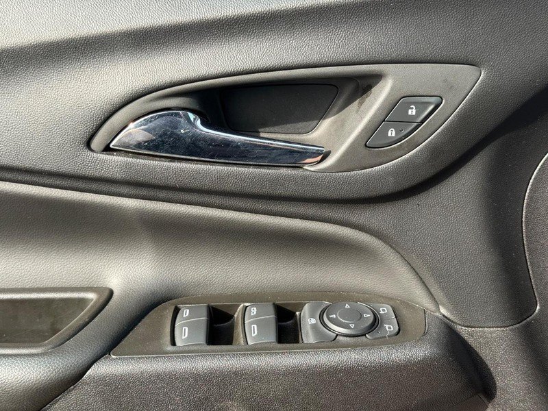 Used 2024 Chevrolet Equinox LT AWD/4WD image 22