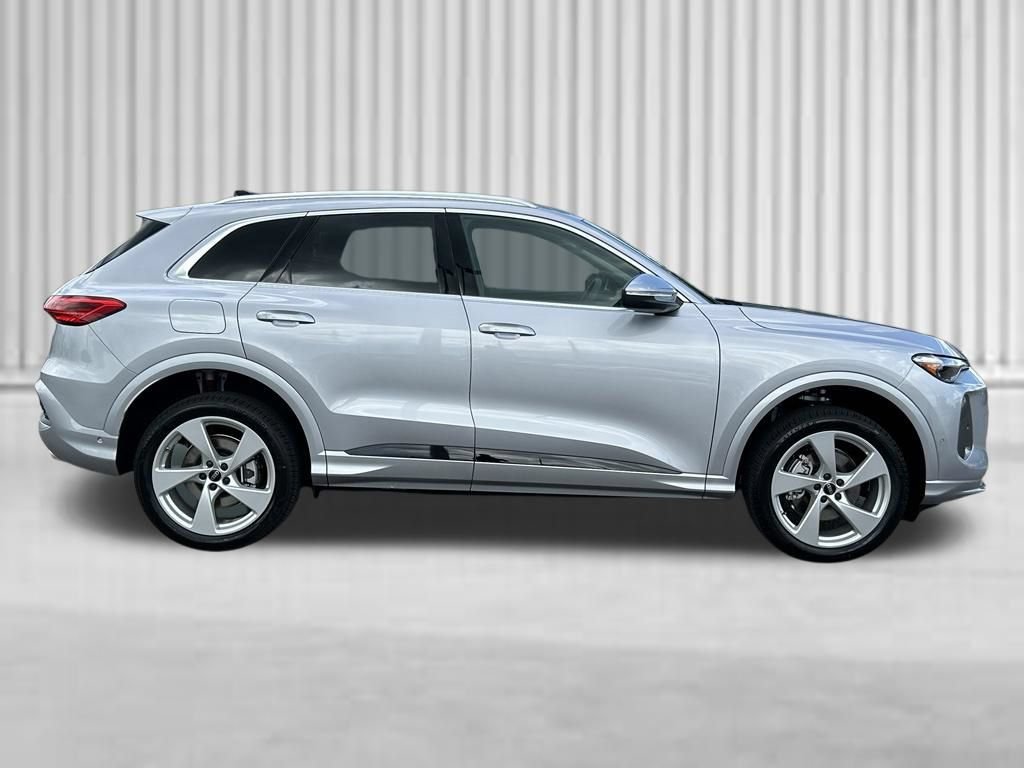 New 2026 Audi Q5 Premium Plus AWD/4WD image 6