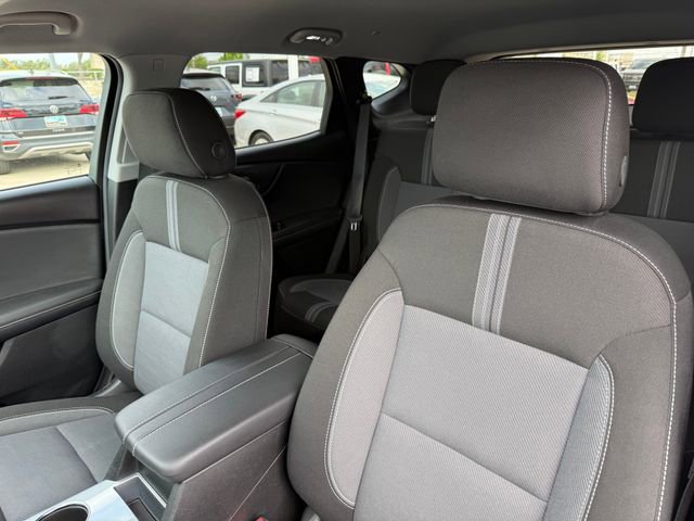 Used 2025 Chevrolet Blazer LT AWD/4WD image 11
