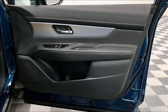 New 2025 Nissan Murano SL image 37