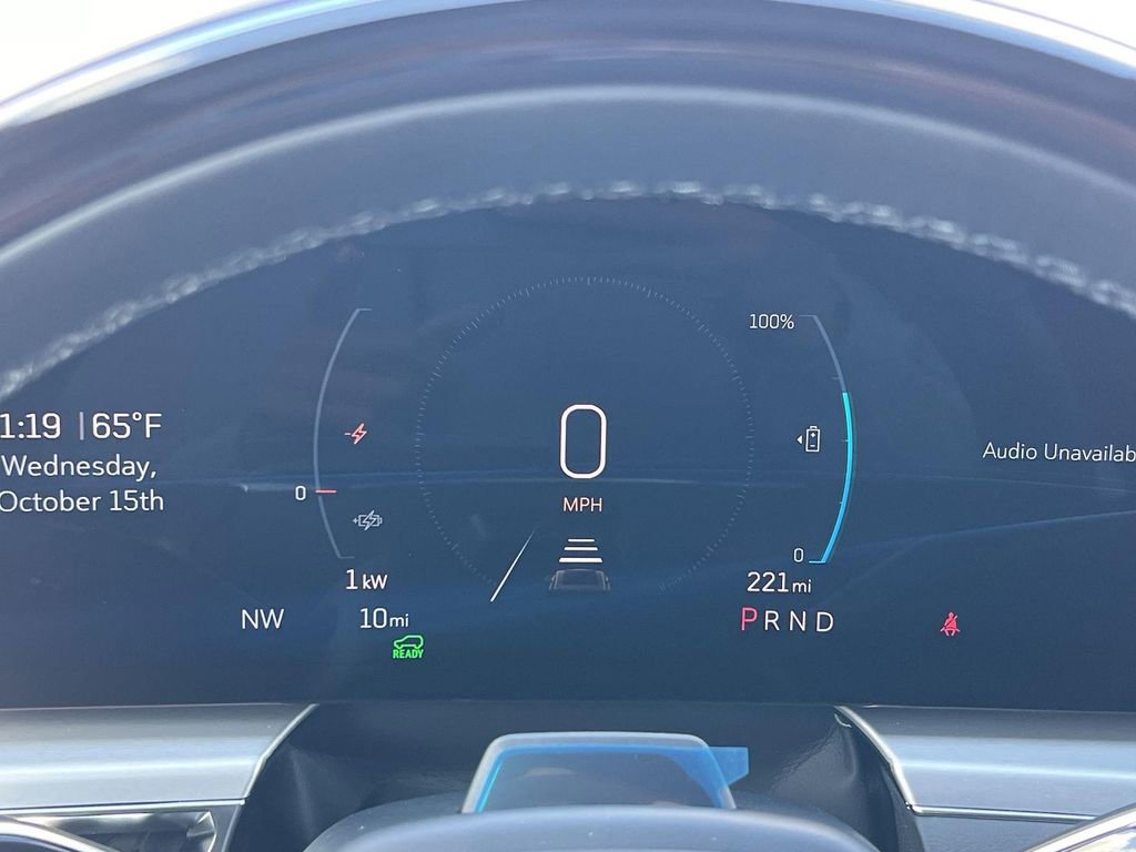 New 2025 Cadillac Lyriq Sport image 15