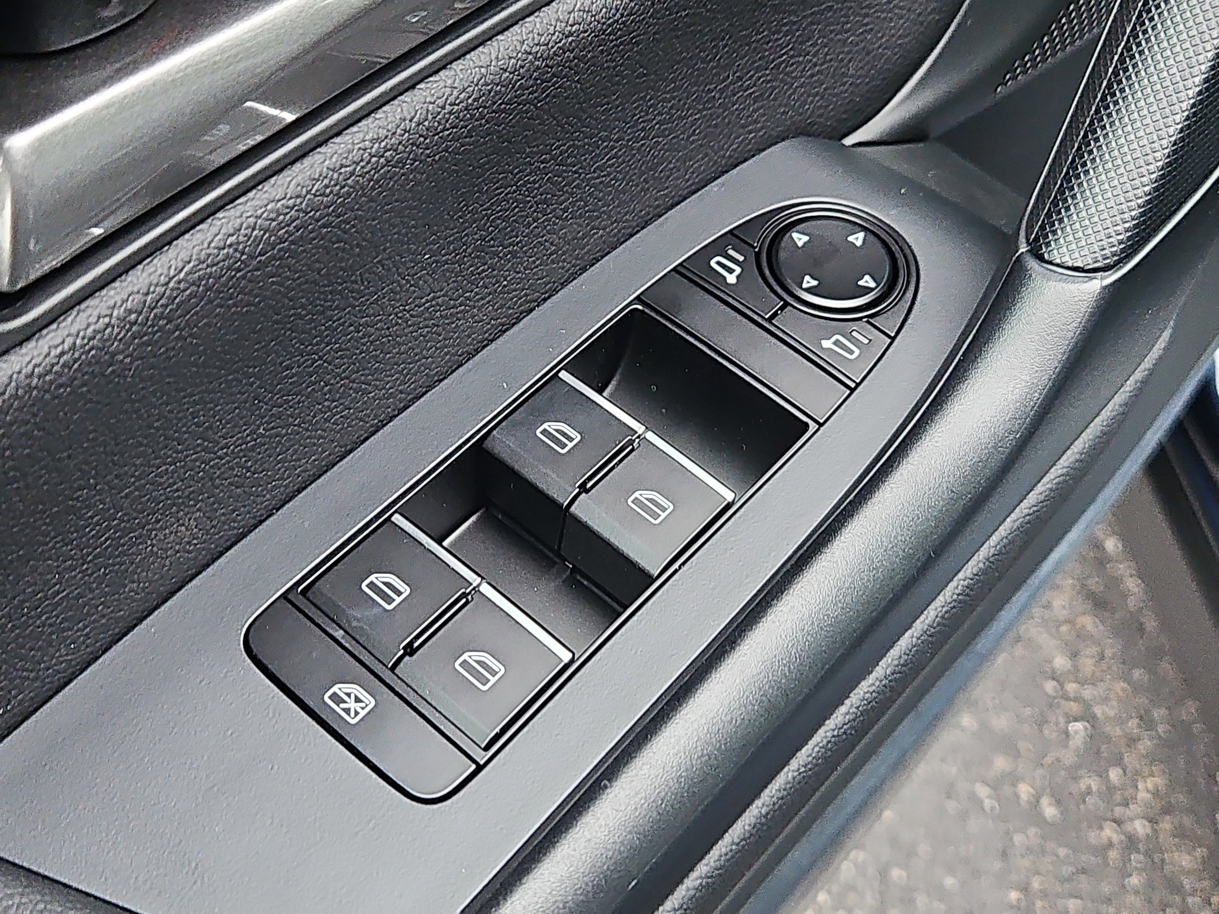 New 2026 MAZDA CX-50 AWD 2.5 Hybrid w/ Weather Package image 18