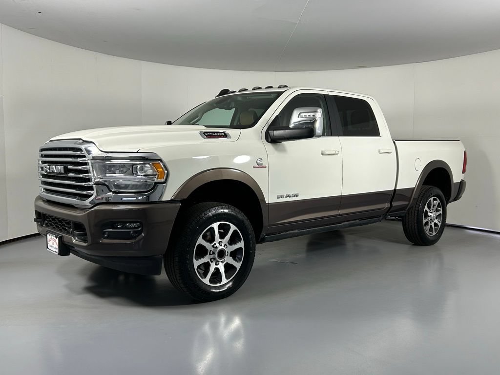 Used 2024 RAM 2500 Limited AWD/4WD image 3