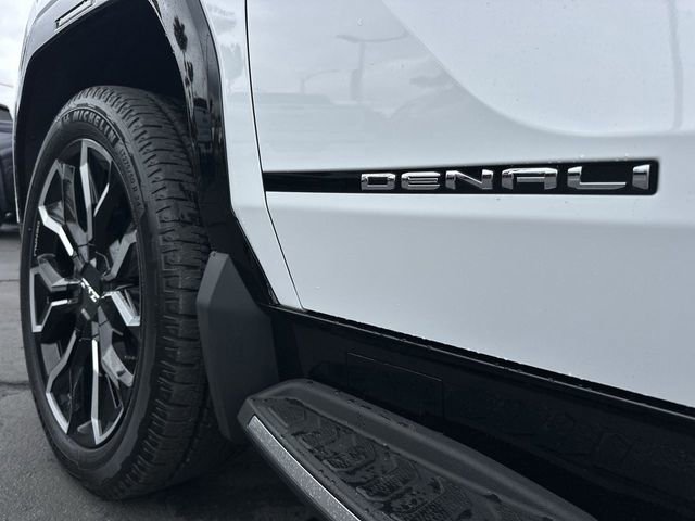 New 2025 GMC Sierra EV Denali image 33