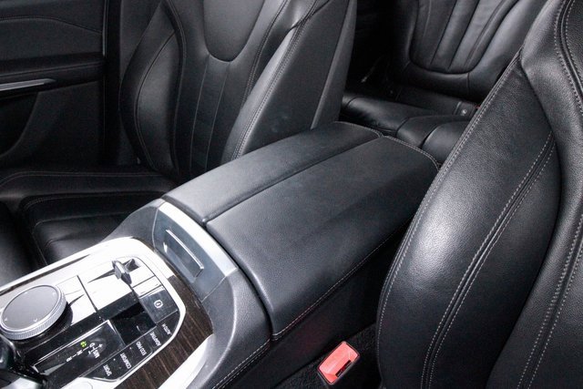 Used 2020 BMW X7 xDrive40i w/ Cold Weather Package image 18