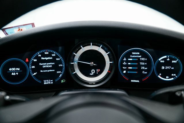 Used 2020 Porsche 911 Carrera image 14